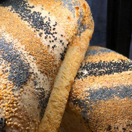 Köylü Güzeli – Ekşi Mayalı Köy Ekmeği 