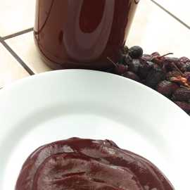 Kuşburnu Marmelatı (Odun Ateşinde)