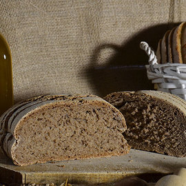 Ekşi Mayalı Çavdar Ekmeği