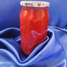 Ev Yapimi Domates Suyu