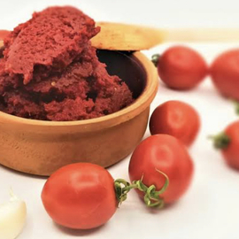Organik Ev Yapımı Domates Salçası
