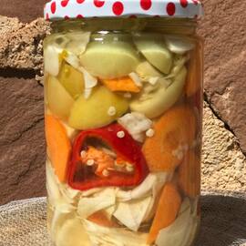 Kapya Biber, Domatesi, Lahana Ve Havuç Turşusu