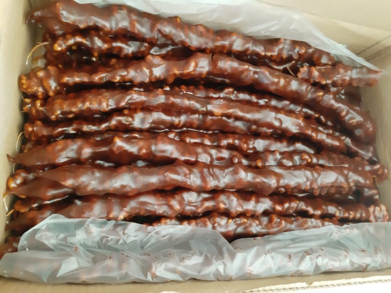 Yöresel Cevizli Sucuk 