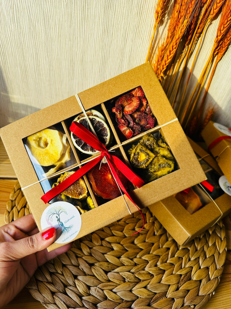 Özel Günler Için Kurumsal Hediye Paketleri (Kuru Meyve)