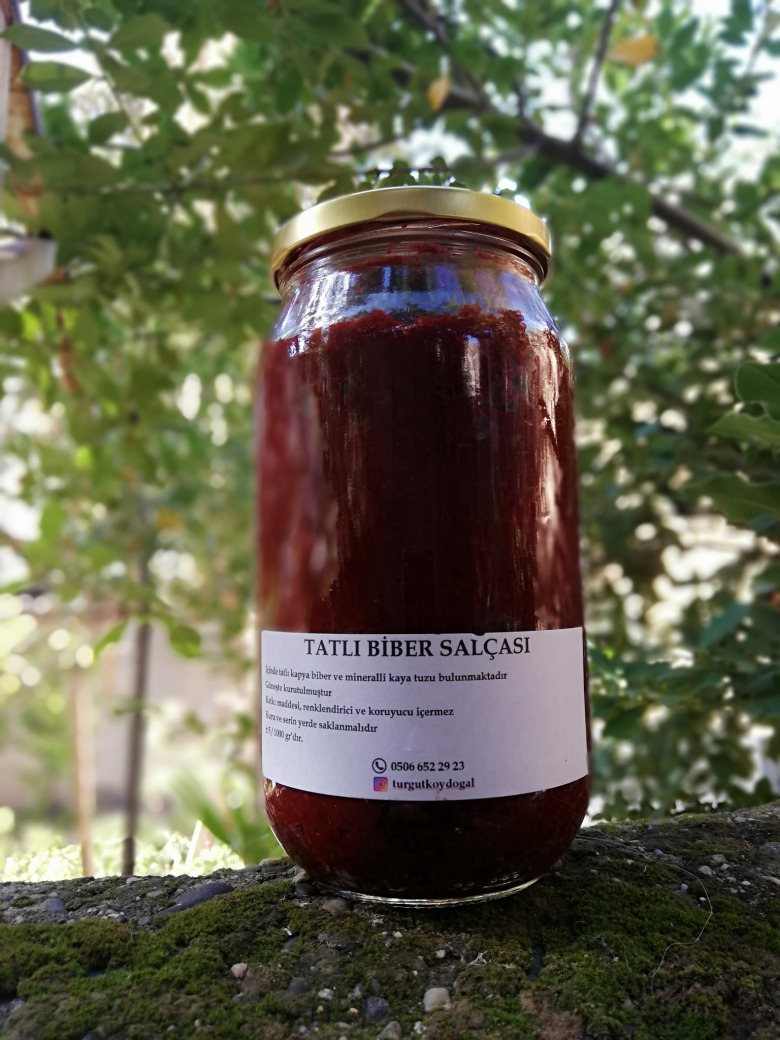 Tatlı Biber Salçası 1 Kg Cam