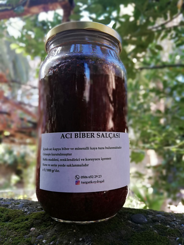 Acı Biber Salçası 1 Kg Cam 