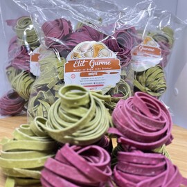 Sebzeli Uzun Erişte