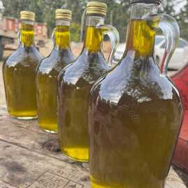 Coğrafi Tescilli İade Garantili Erken Hasat 1 Lt Natürel Sızma Zeytinyağı